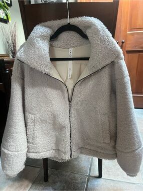 Lululemon Cozy Faux-Shearling Zip Jacket - cream